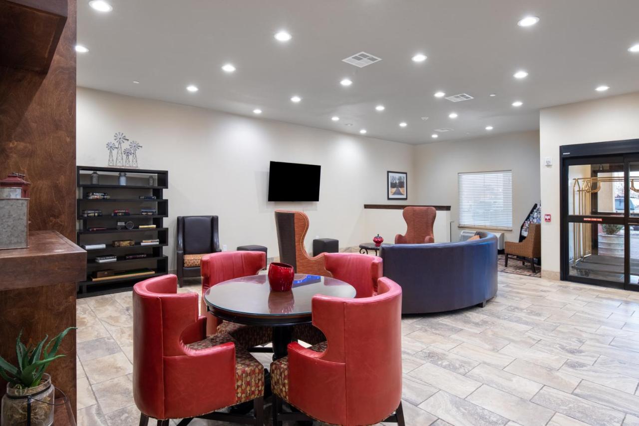 | Home Away Kitchen Suites Enid