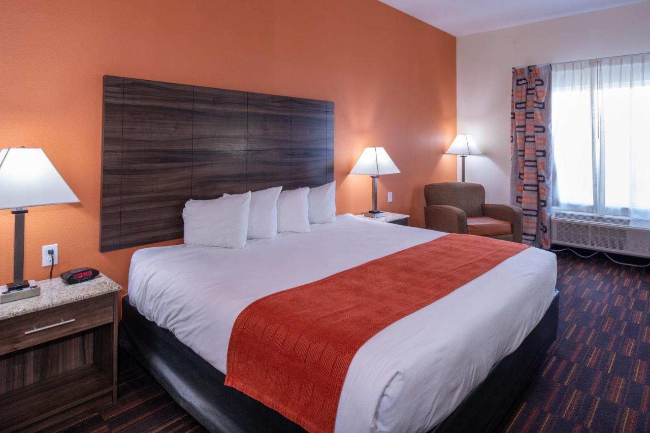 | Home Away Kitchen Suites Enid