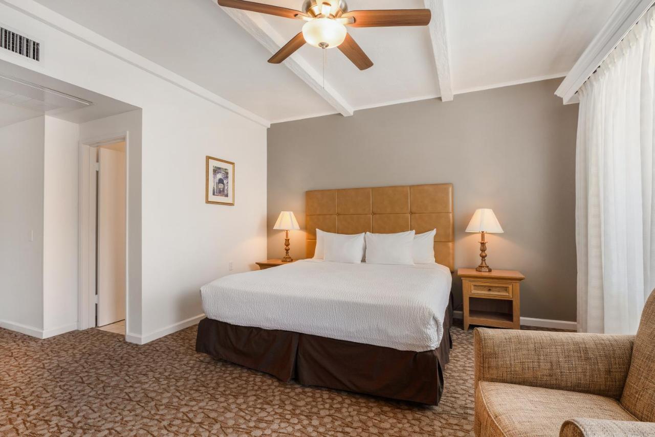 King Room - Non Smoking at Best Western Plus Santa Barbara