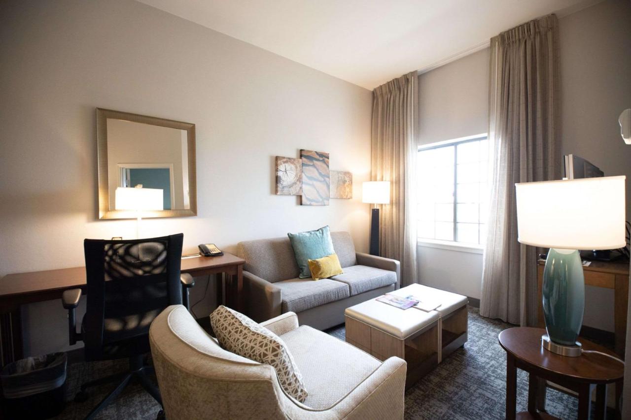 One-Bedroom King Suite at Sonesta ES Suites Baton Rouge University at Southgate