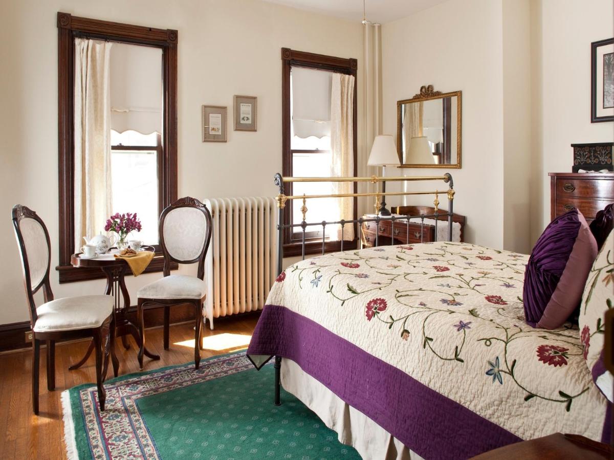 | Brickhouse Inn B&B