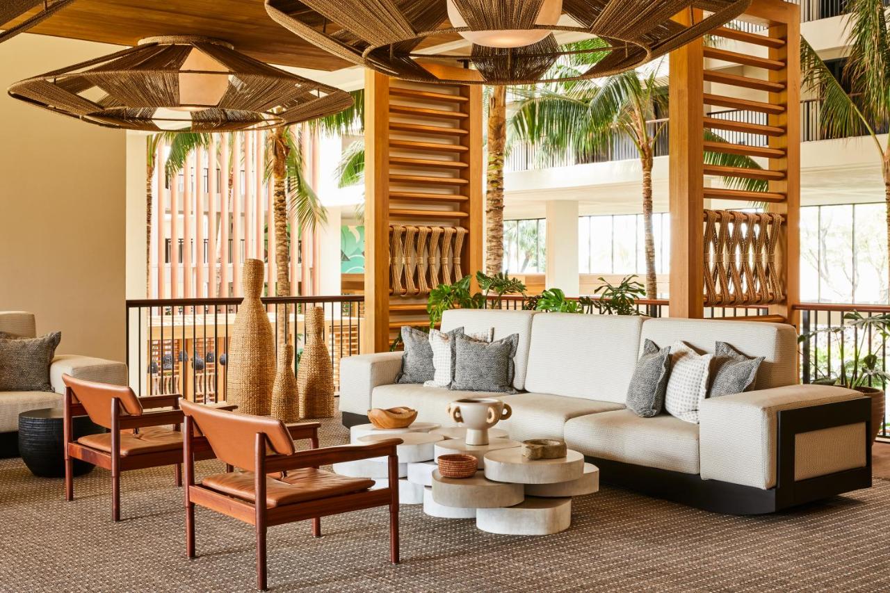 | Mauna Lani, Auberge Resorts Collection