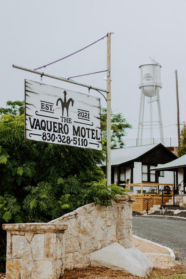 | THE VAQUERO MOTEL