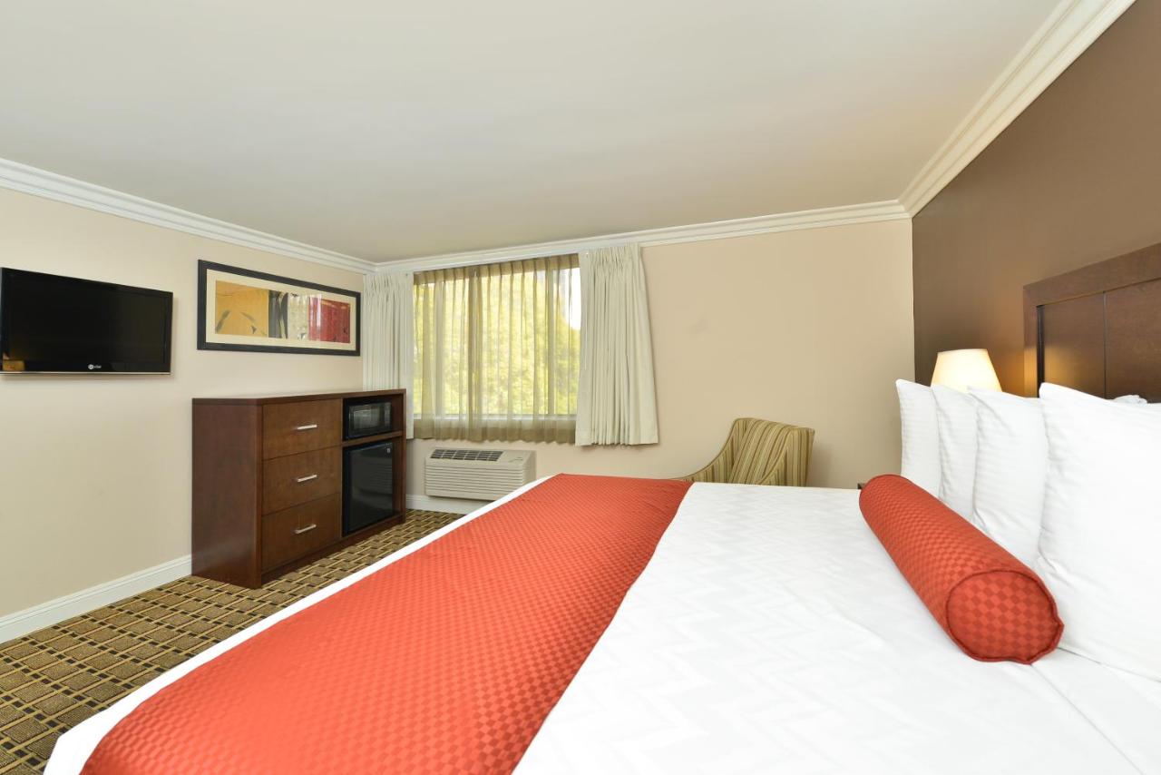 King Room - Non-Smoking at Best Western Plus LA Mid Town Hotel