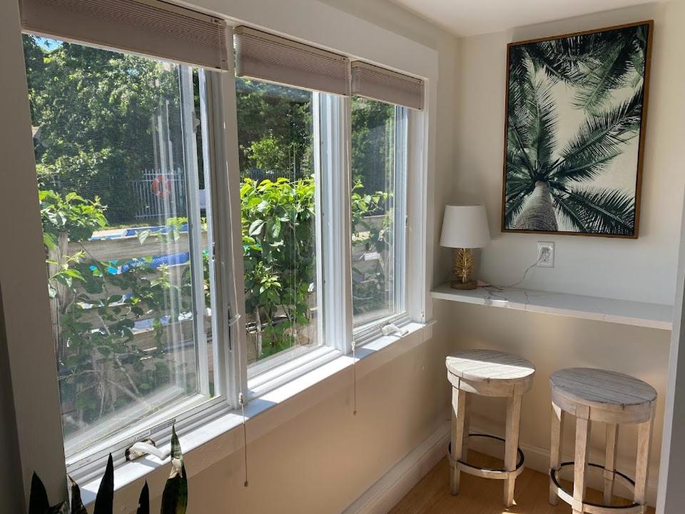 | Allen Harbor Rentals