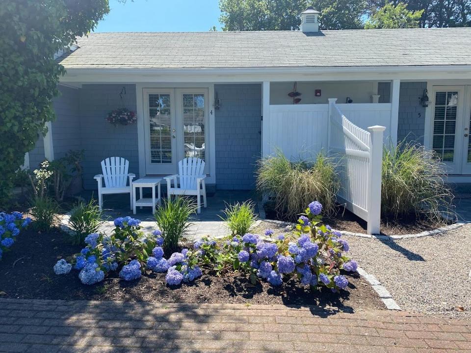 | Allen Harbor Rentals
