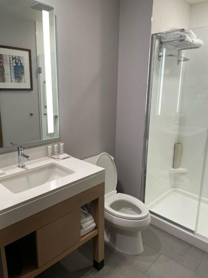 Standard Queen Room at Hyatt Place Tulsa Downtown