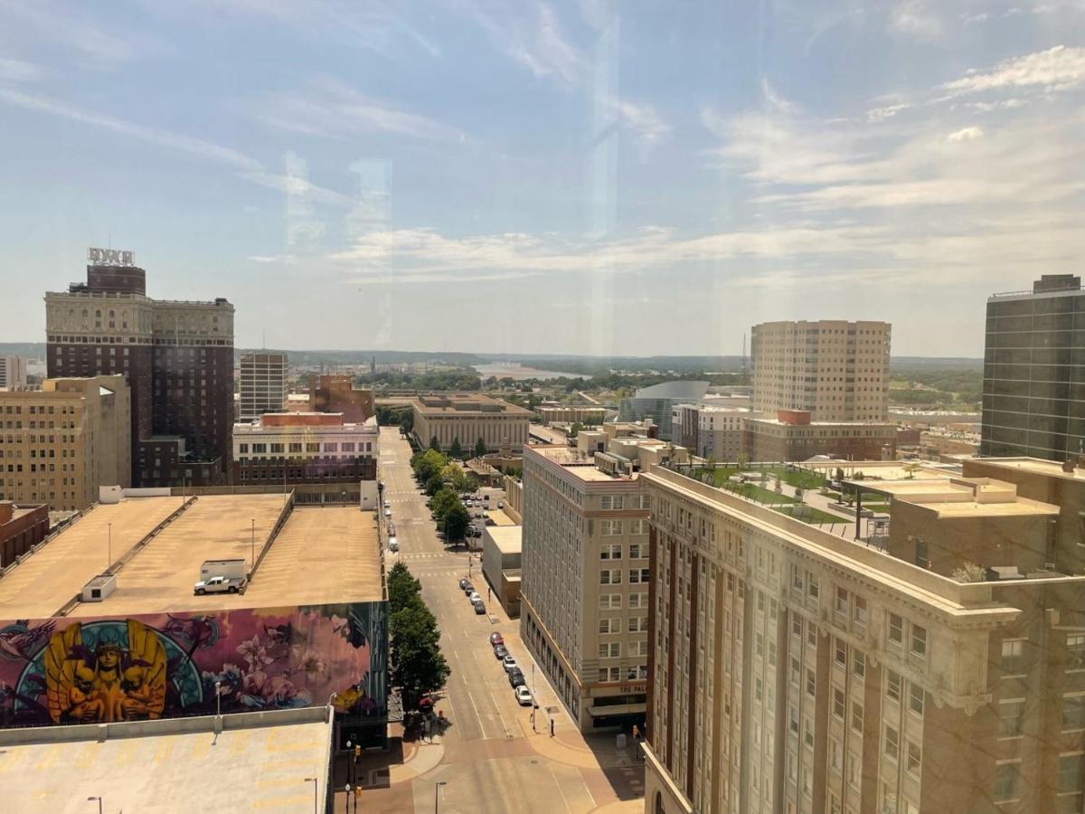 Superior King Room at Hyatt Place Tulsa Downtown