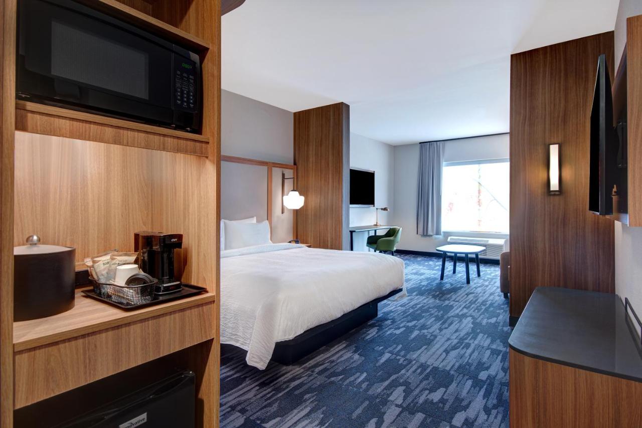 | Fairfield by Marriott Inn & Suites Rochester Hills