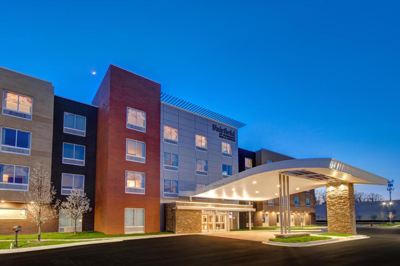 | Fairfield by Marriott Inn & Suites Rochester Hills