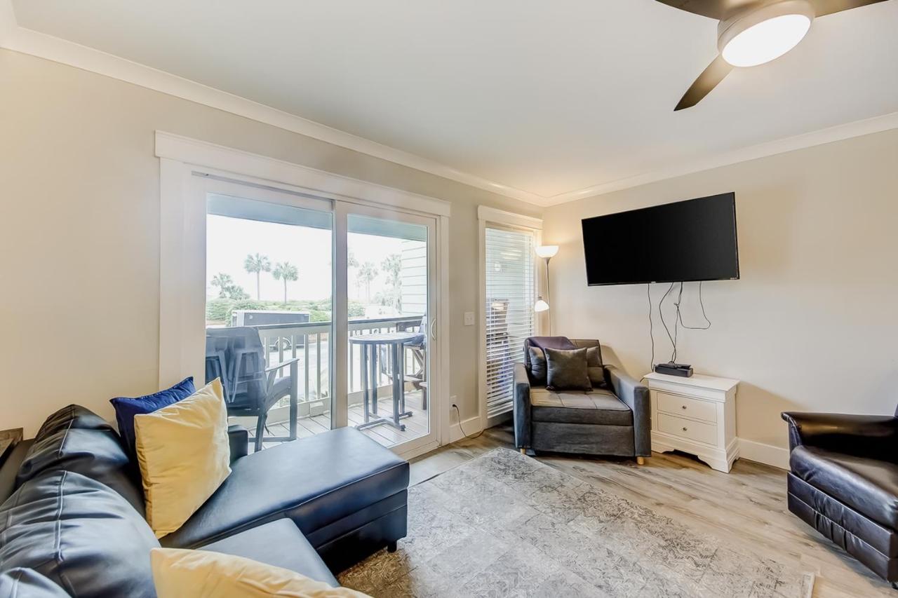 | Sea Cabin 121-B