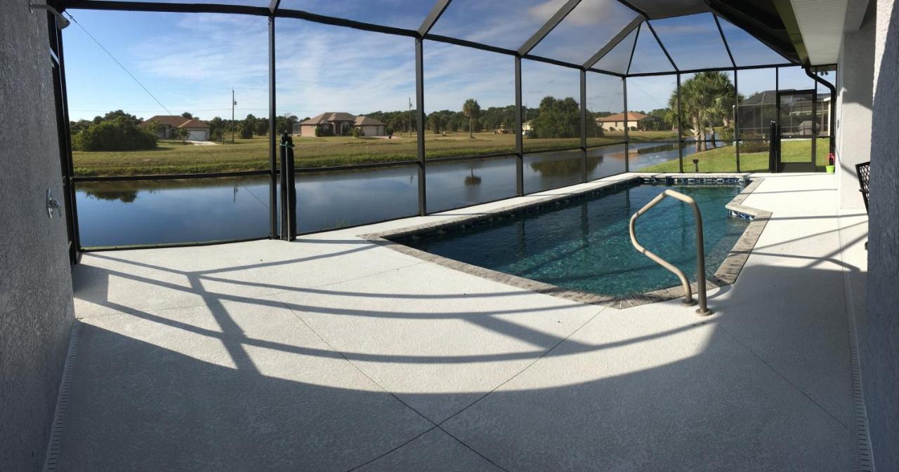 | Florida Secret - Private Villa with heated pool - sleeps 8