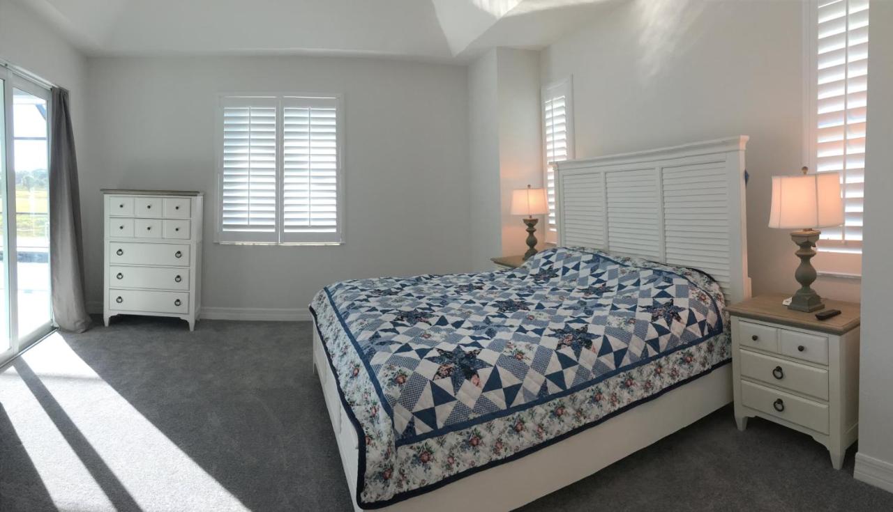 | Florida Secret - Private Villa with heated pool - sleeps 8