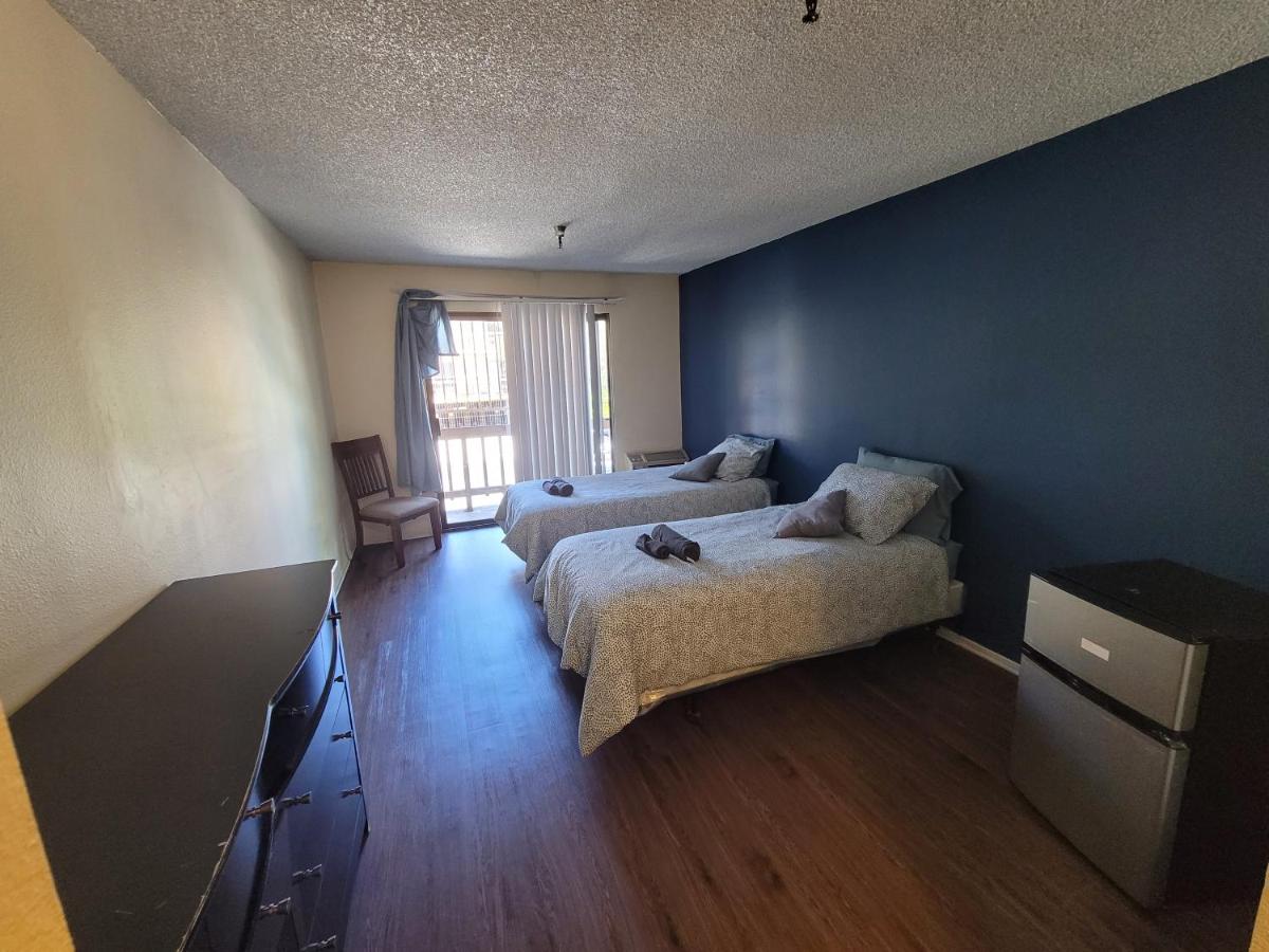 | (A04) Simple Budget Private Studio Unit