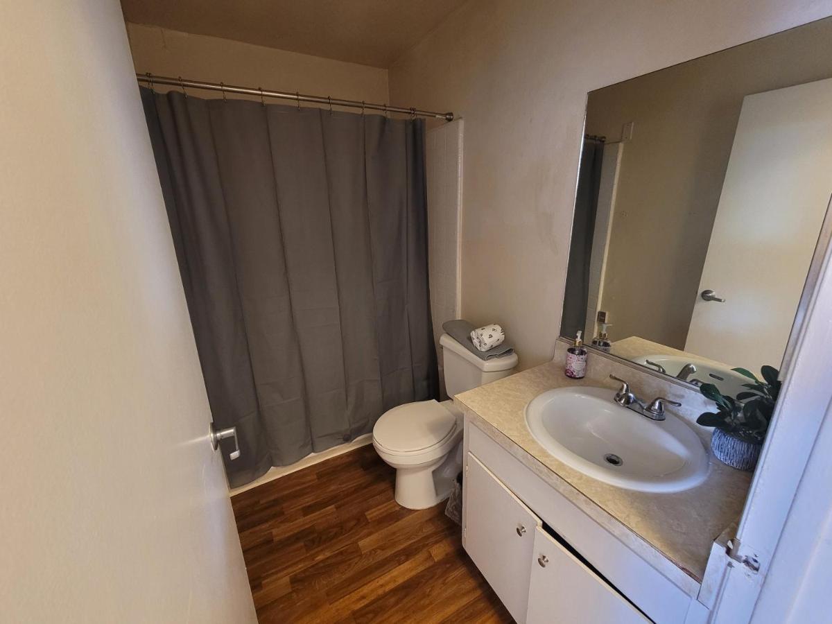 | (A05) Beverly Hills Hotel Style Unit