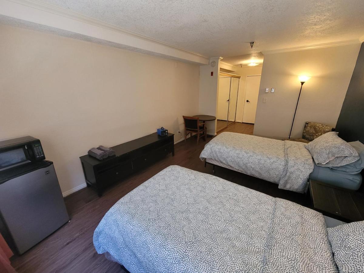 | (A11) Lovely Double Bed Unit