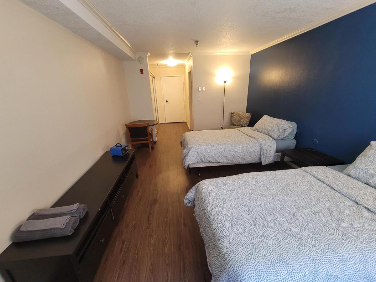  | (A11) Lovely Double Bed Unit