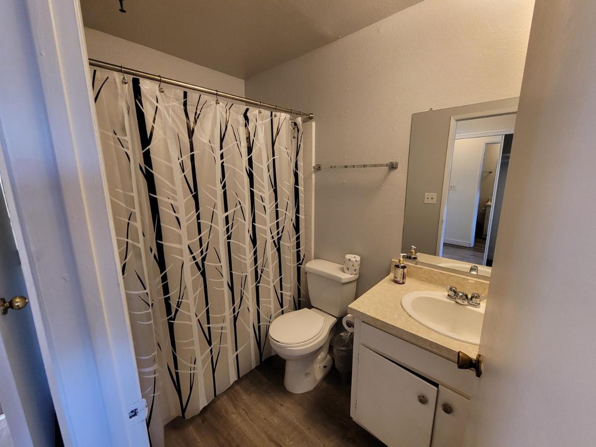 | (B26) LA/Beverly Hills Hotel Style Unit