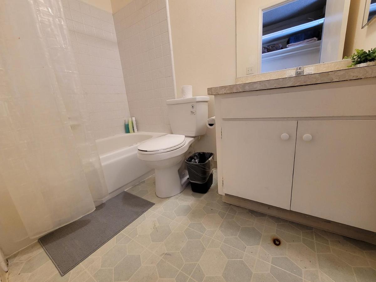  | (C19) LA/Beverly Hills Hotel Style Suite