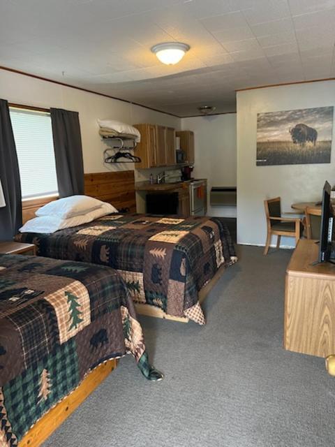  | Spring Creek Inn
