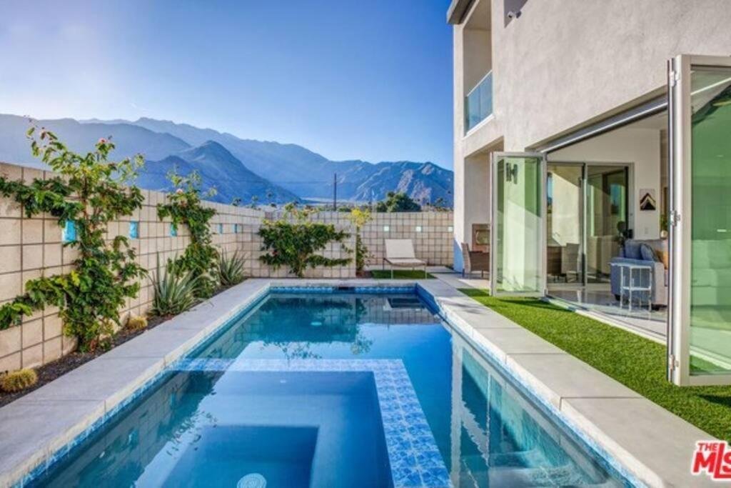 | A Modern Luxury Resort Style