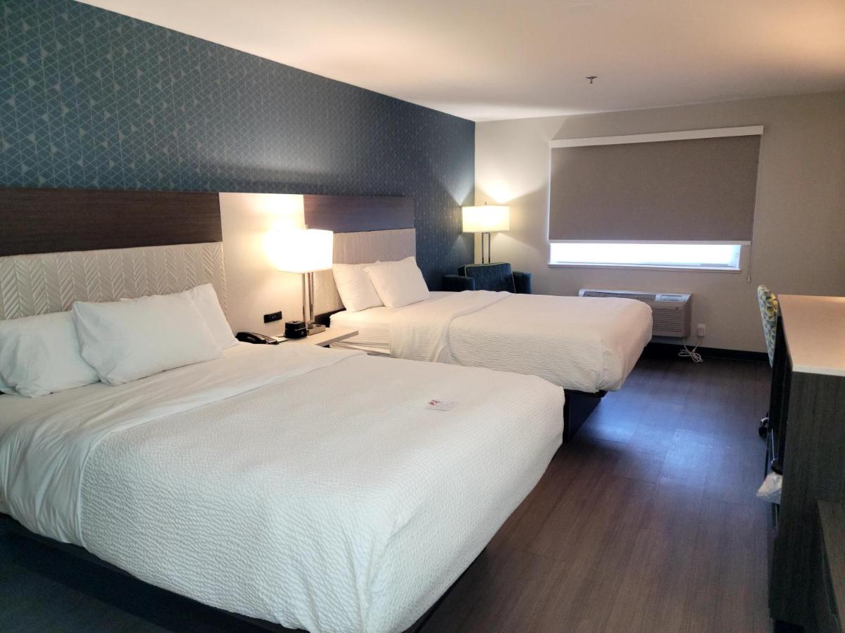 2 Queen Beds, Studio Suite, Limited View, Non-Smoking at La Quinta Inn & Suites by Wyndham Santa Rosa