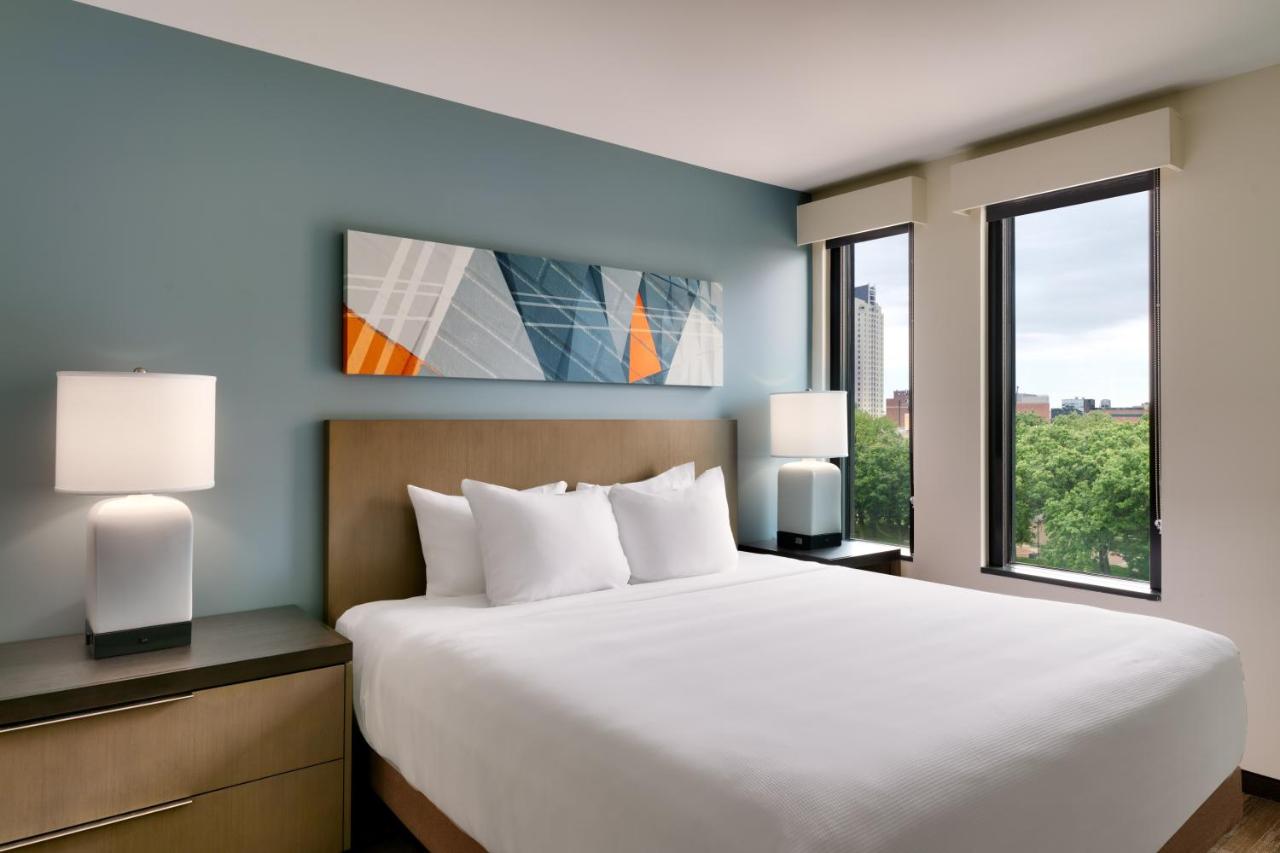 Studio Suite, with King Bed at Hyatt House Rochester/Mayo Clinic Area