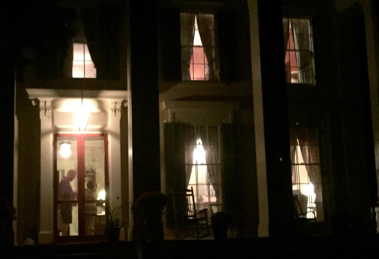 | Oakcliff Bed and Breakfast