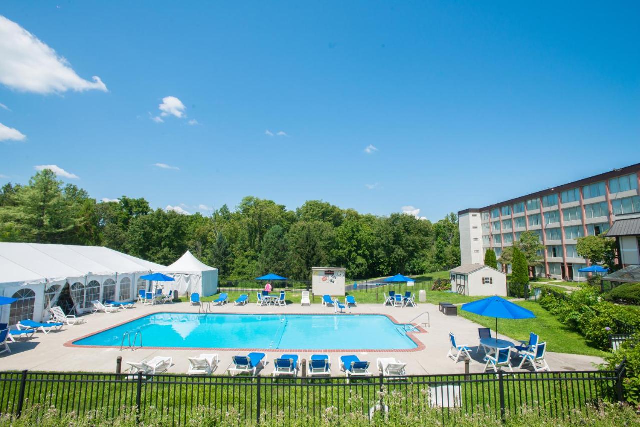 | Chester Hotel and Conference Center