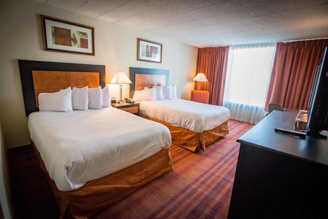  | Exton Hotel and Conference Center