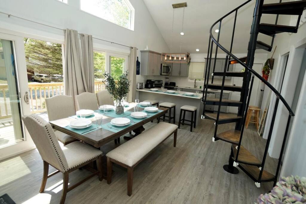 | A gorgeous home, 5BR-2BT, perfect for your family!