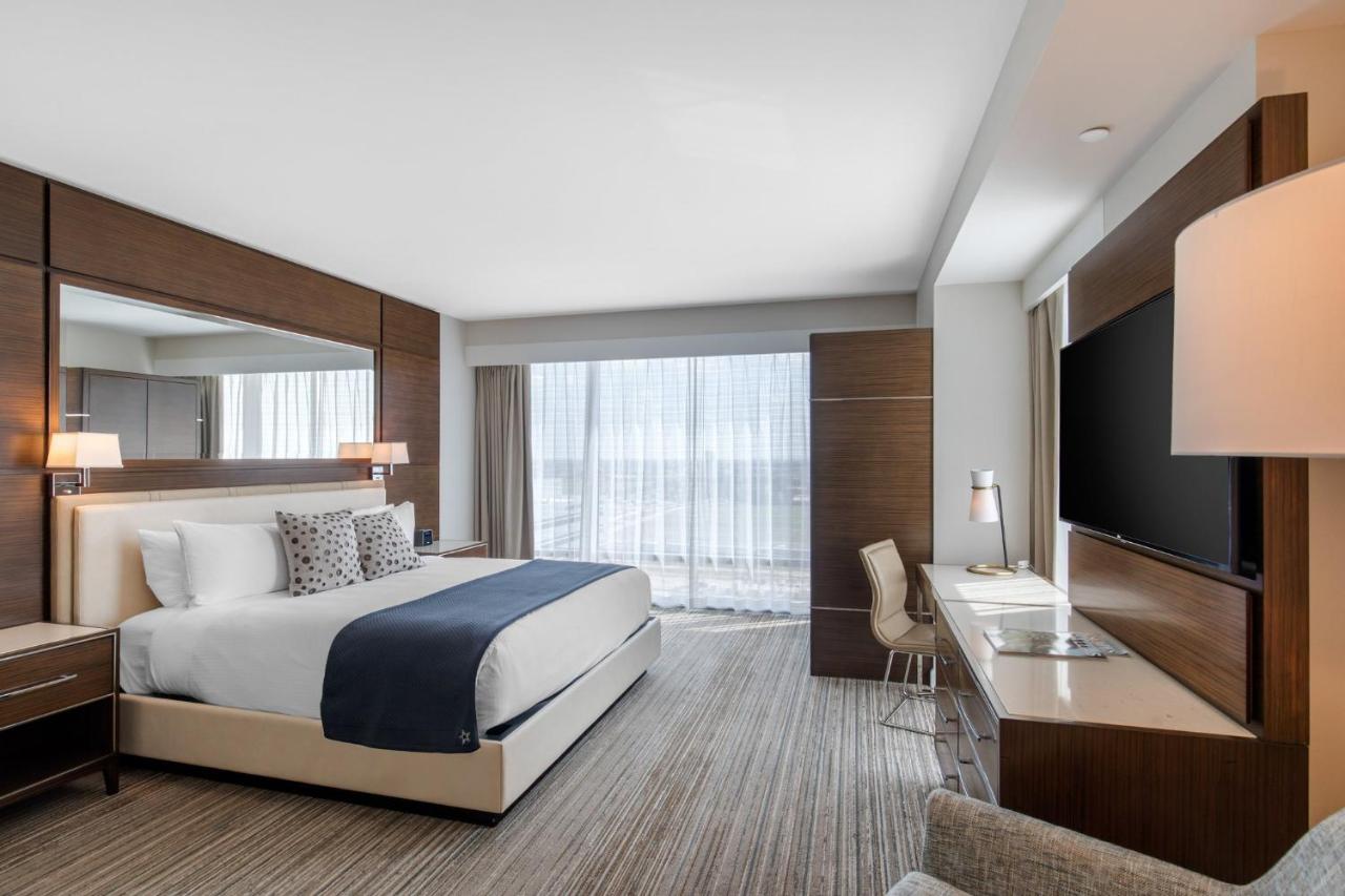 Executive King Room at Omni Frisco Hotel at The Star