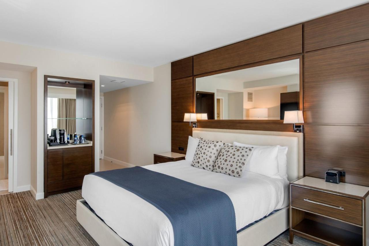 Executive King Room at Omni Frisco Hotel at The Star