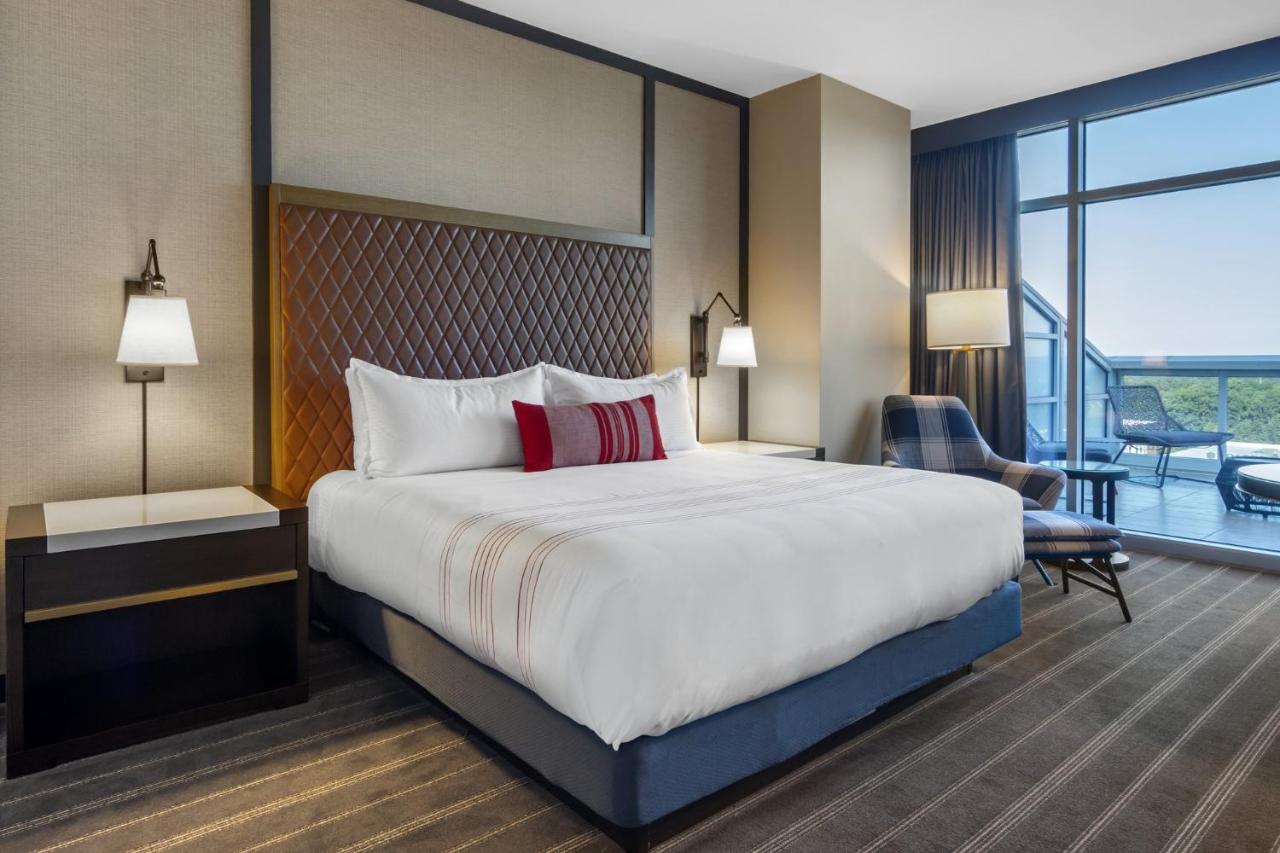 Premier Terrace Room - 1 King Bed at Omni Hotel At The Battery Atlanta
