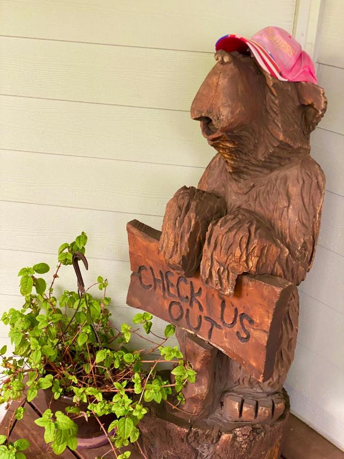 | Goldilocks Bed & Breakfast