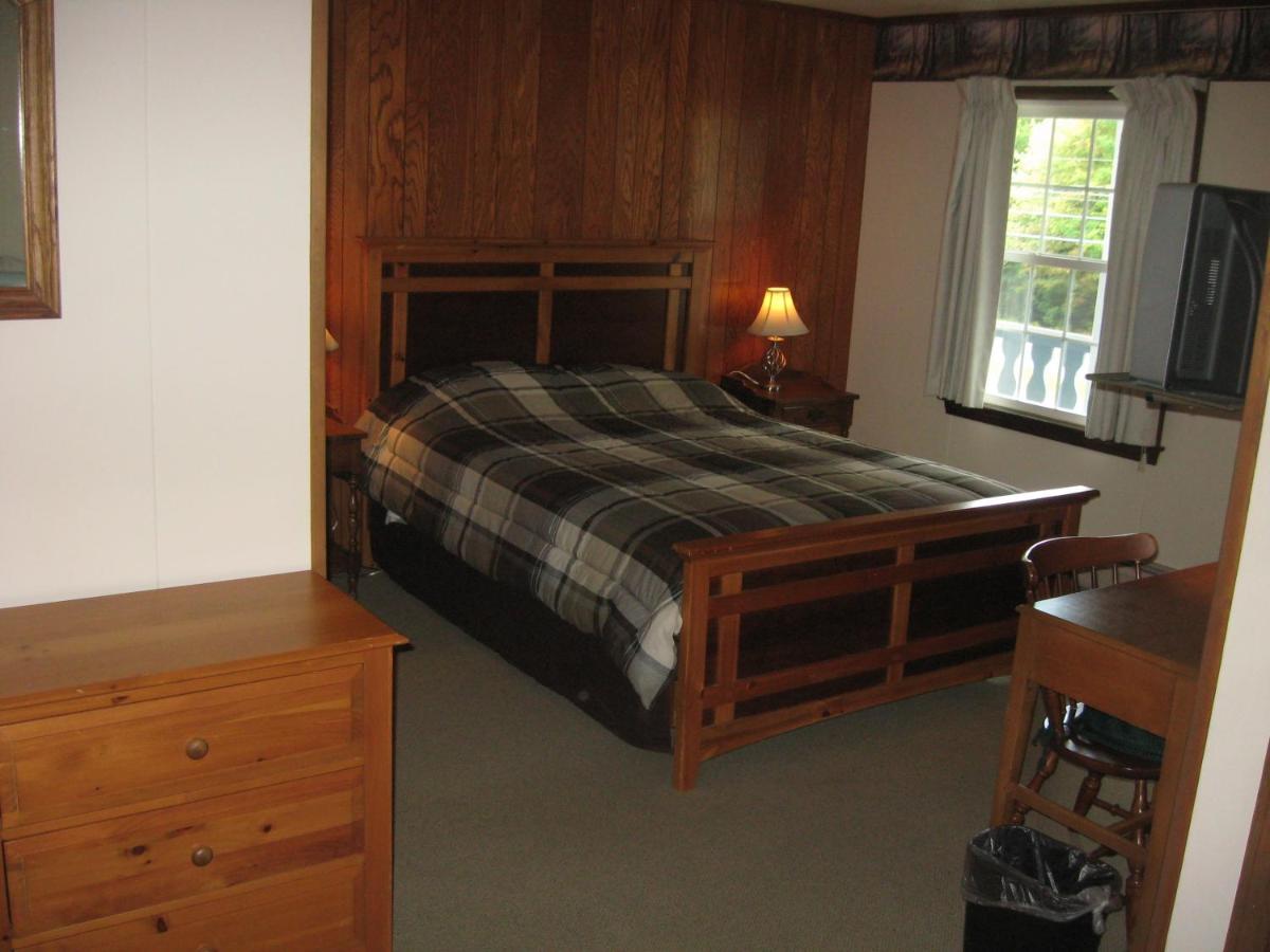 | Big Bears Lodge