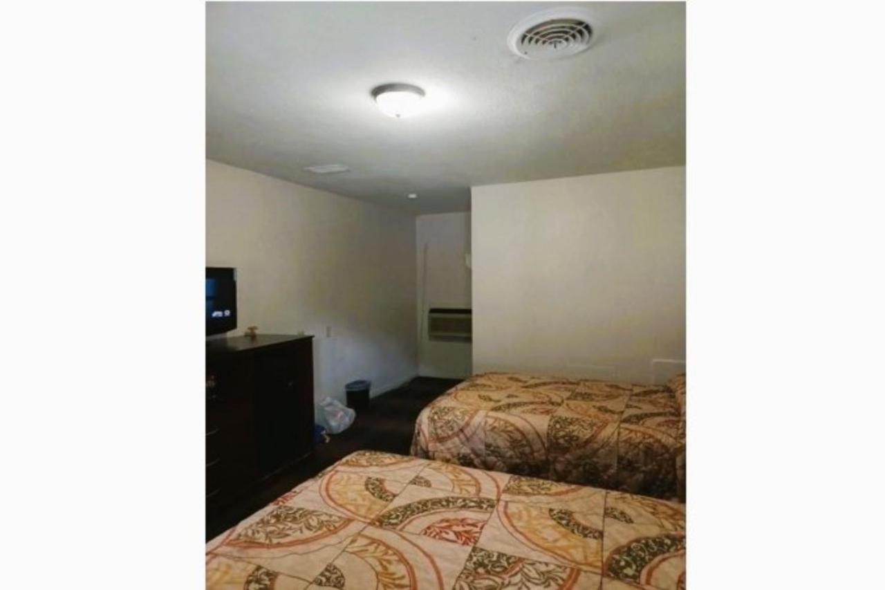 | Patriot Inn Motel Beaver WV, By OYO