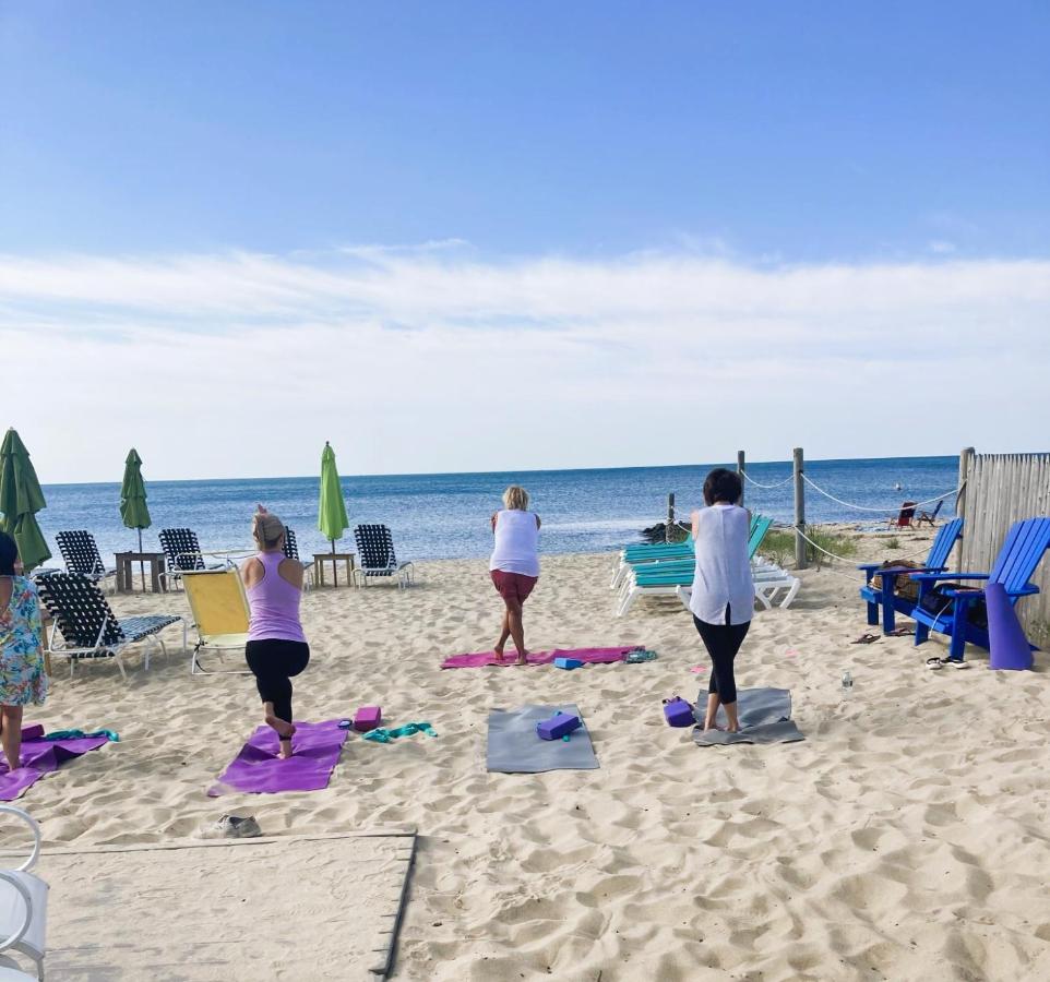 | By The Sea Guests Bed & Breakfast and Suites
