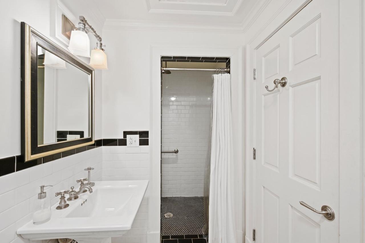  | The James Madison Inn