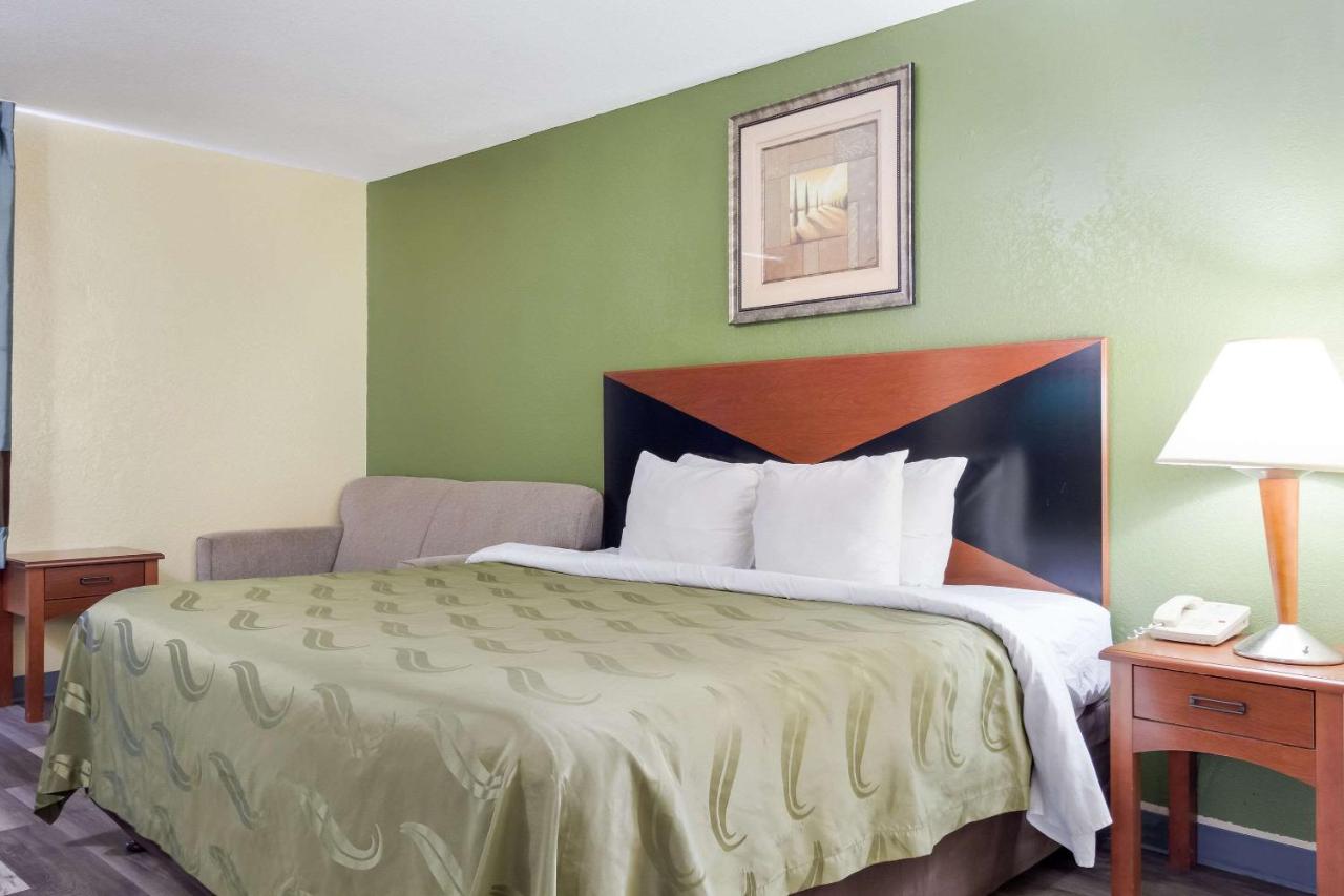 King Room - Non-Smoking at Quality Inn Baytown - Houston East