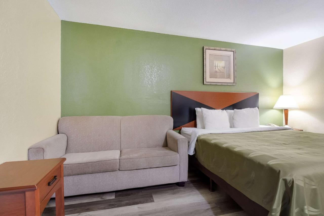 King Room - Non-Smoking at Quality Inn Baytown - Houston East