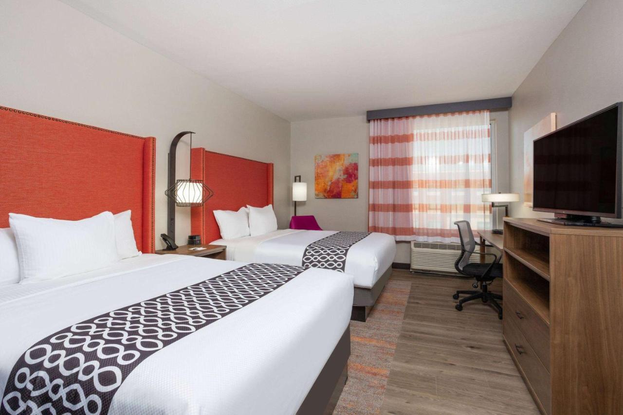 Queen Room with Two Queen Beds - Non-Smoking at La Quinta Inn & Suites By Wyndham Pflugerville