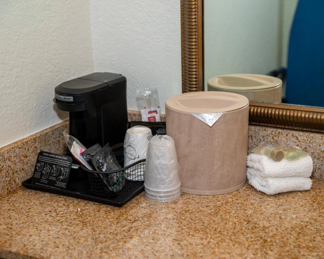 Deluxe Room with Two Double Beds Non-Smoking at Red Roof Inn Tallahassee East