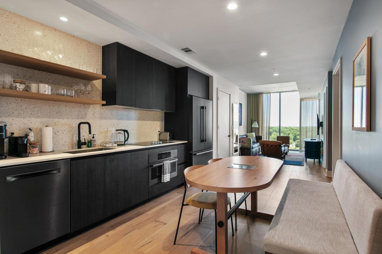 Deluxe Condo at Austin Condo Hotel