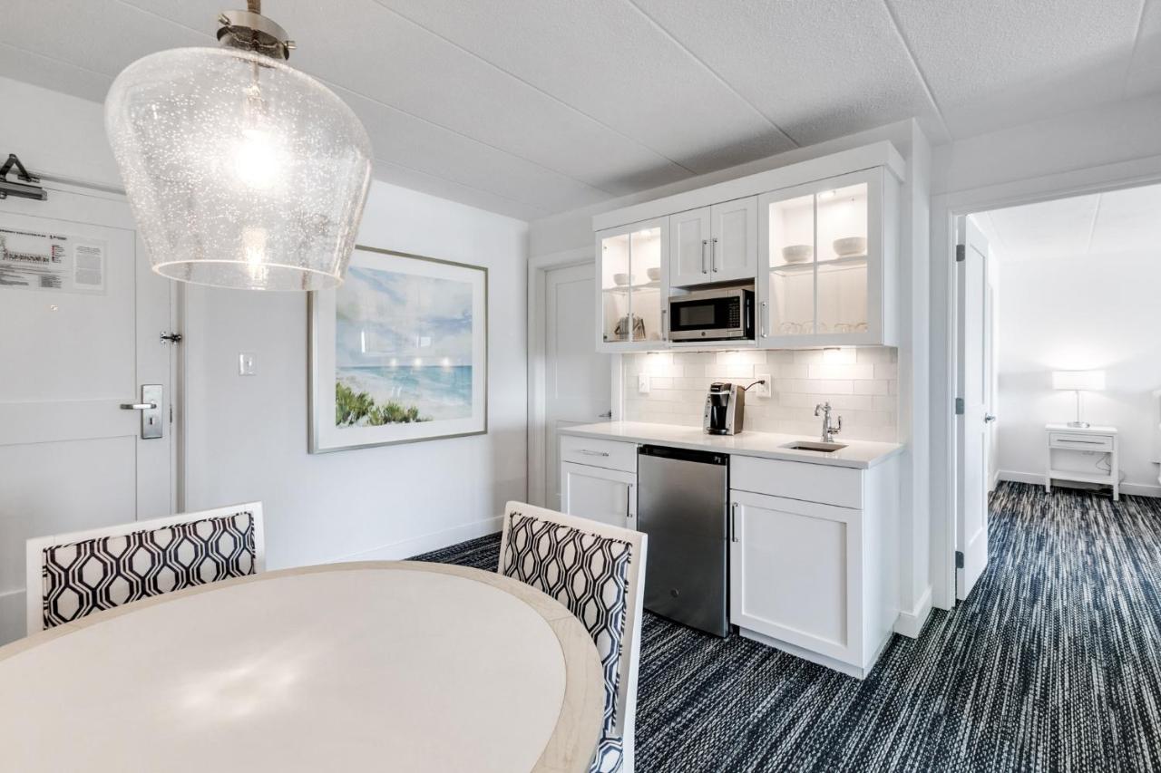 One-Bedroom Suite at ICONA Windrift
