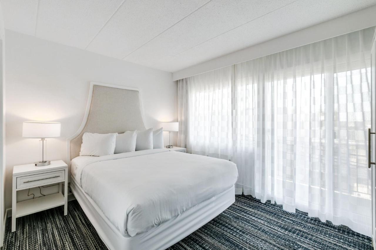 Two-Bedroom Suite at ICONA Windrift