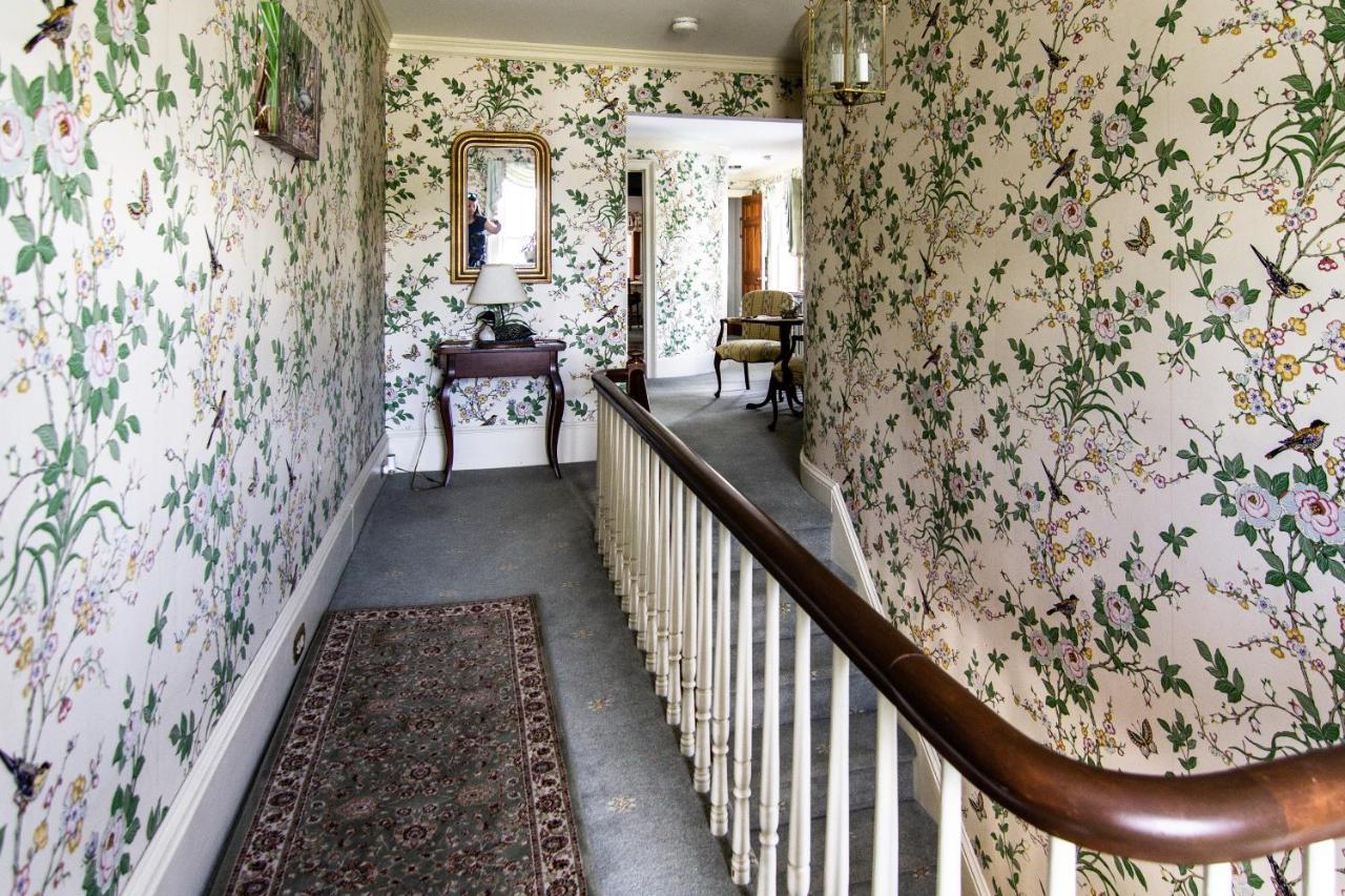 | Aiken Manor B&B