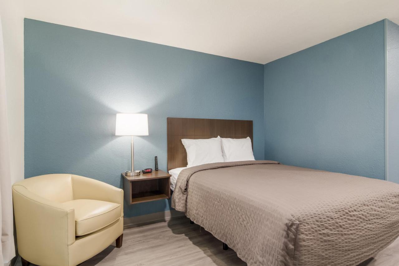 Queen Suite - Non Smoking at WoodSpring Suites Greensboro - High Point North