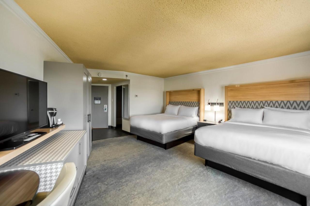 | Holiday Inn Mobile Downtown Historic District, an IHG Hotel