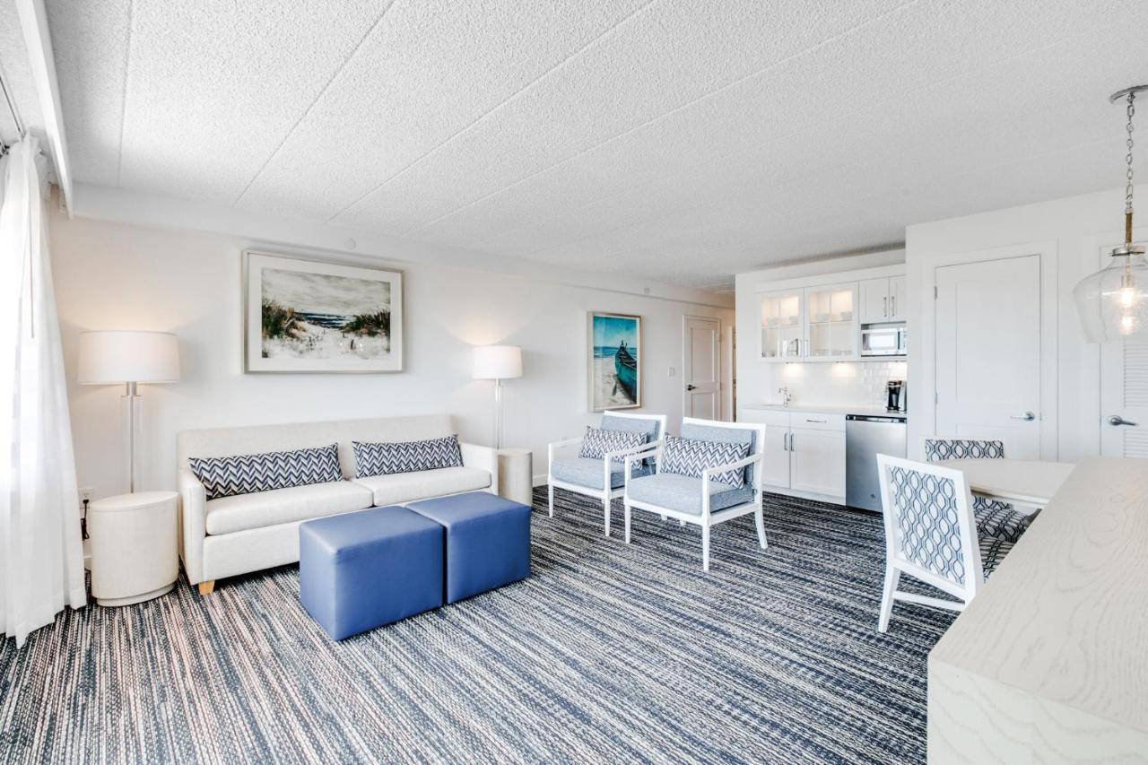 King Suite with Ocean View at ICONA Windrift